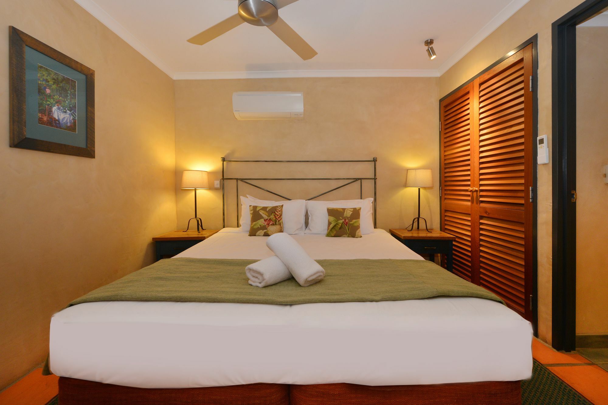 פורט דוגלאס Seascape Apartments At Villa San Michele מראה חיצוני תמונה