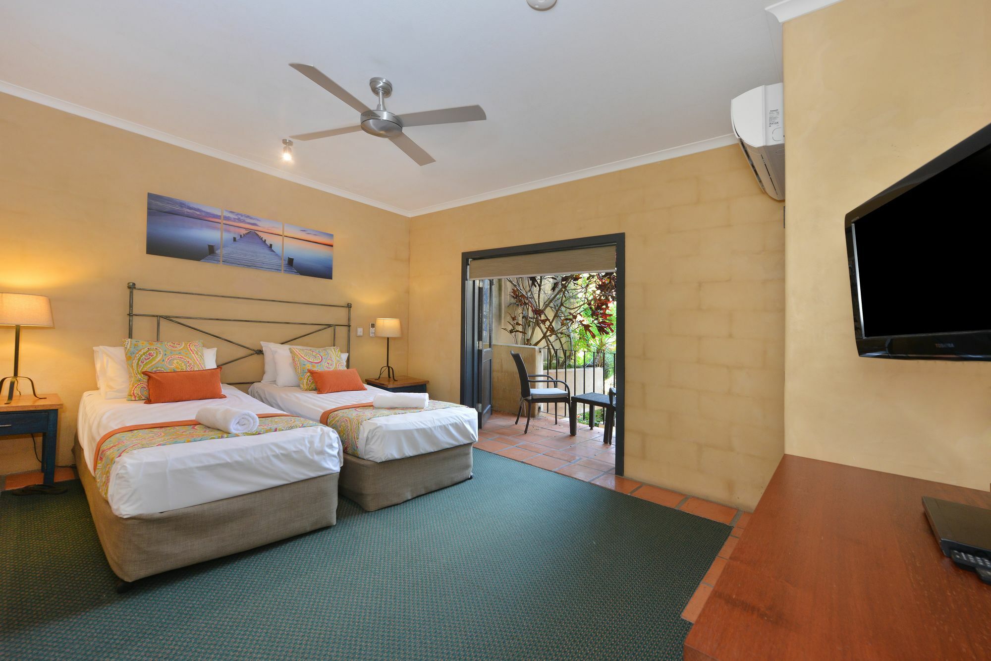 פורט דוגלאס Seascape Apartments At Villa San Michele מראה חיצוני תמונה